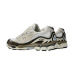 ASICS GEL-NYC in Beige - Image 4