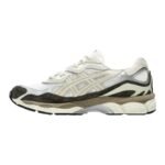 ASICS GEL-NYC in Beige - Image 2