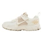 Nike Zoom Vomero 5 Beige - Image 2